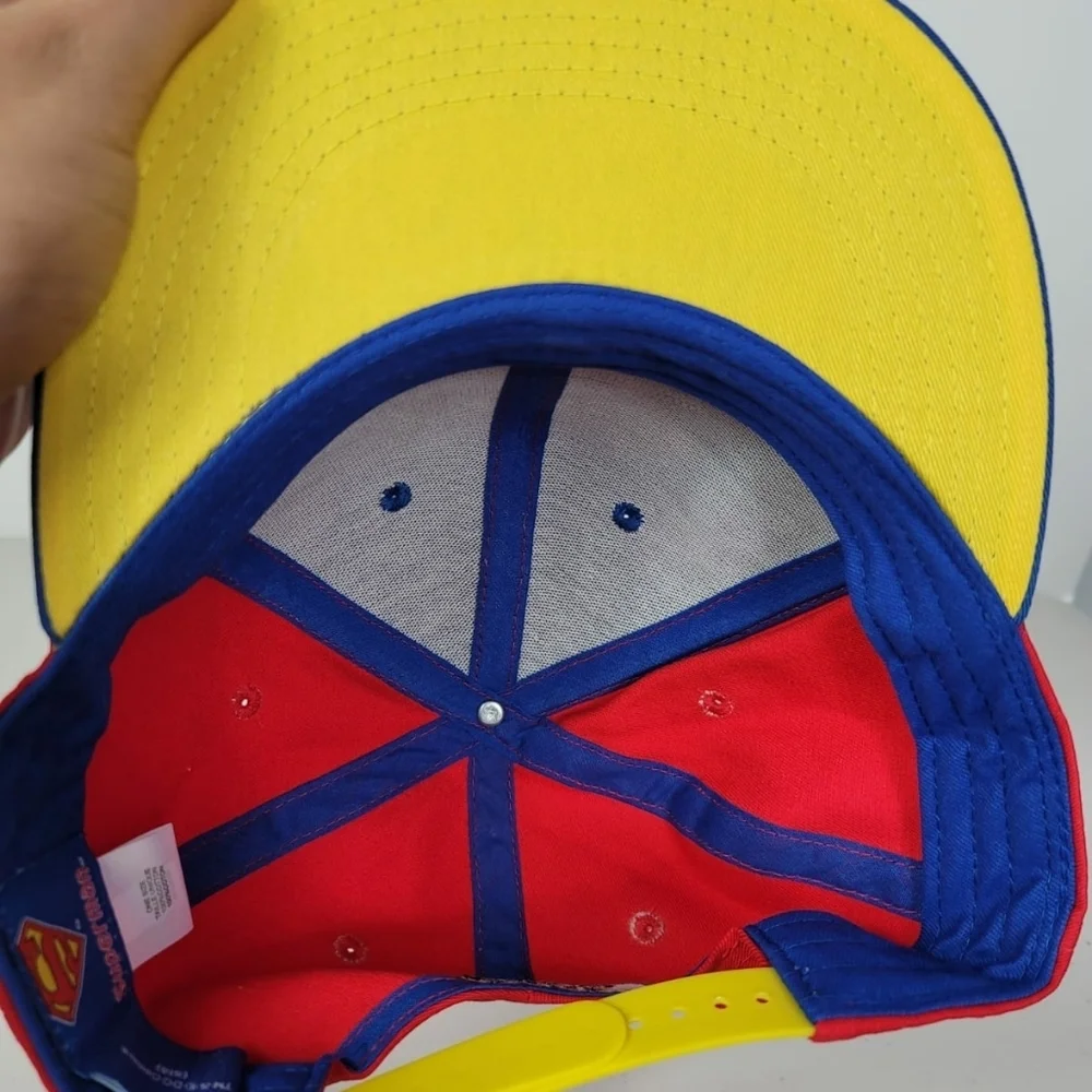 DC Comics Superman Mens Cap - Picture 3 of 8